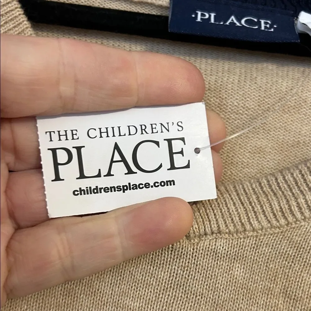 THE CHILDREN'S PLACE Medium 7 8 NWT Tan Straw Cream V-Neck Lightweight Sweater